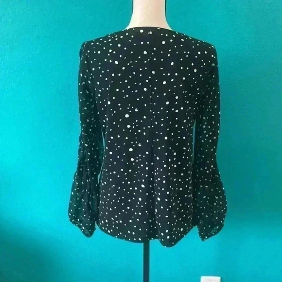 Ann Taylor black and white polka dot long sleeve shirt with mesh sleeves - Picture 3 of 3
